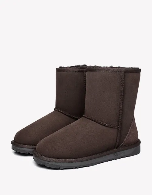 Short Classic in Chocolate